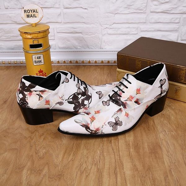 dress shoes 2021 european stylist pointed men's business fashion white flower printing laced real leather oxfords chaussure homme eu46, Black
dress shoes 2021 european stylist pointed men's business fashion white flower printing laced real leather oxfords chaussure homme eu46, Black