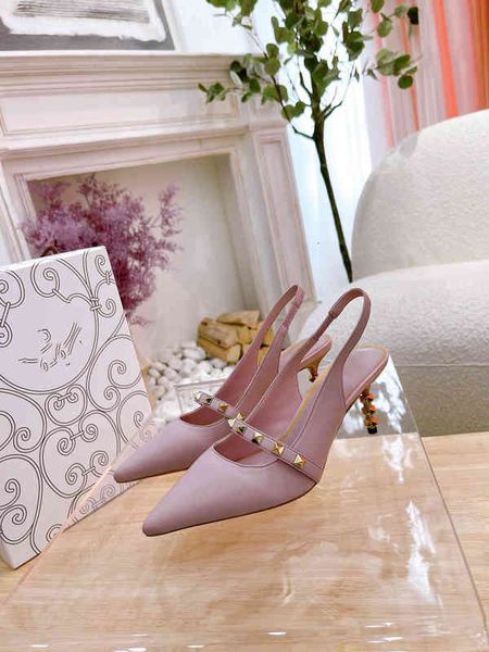 with box arrival red bottoms platform designer flat dress shoes stiletto high heels women fashion wedding party luxurys bottom genuine, Black
with box arrival red bottoms platform designer flat dress shoes stiletto high heels women fashion wedding party luxurys bottom genuine, Black