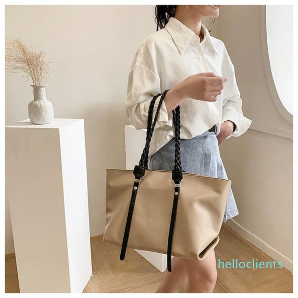 cross body pu western style large bag female 2021 simple portable tote fashion large-capacity shoulder solid color bucket bags
cross body pu western style large bag female 2021 simple portable tote fashion large-capacity shoulder solid color bucket bags