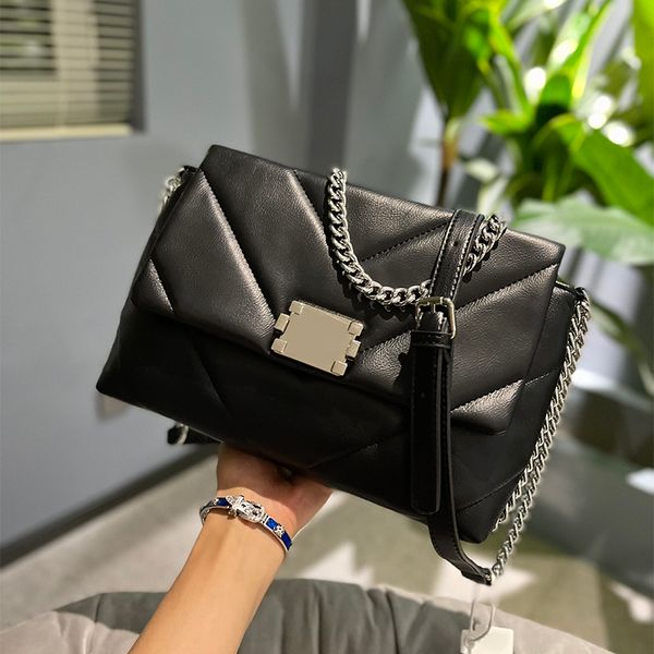 designer bag totes crossbody wallet luxury cross body shoulder bags fashion two-color buckle two color chain soft and delicate leather with
designer bag totes crossbody wallet luxury cross body shoulder bags fashion two-color buckle two color chain soft and delicate leather with