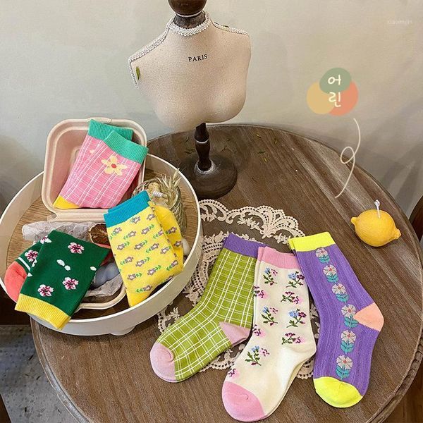3pairs/lot spring children socks cotton baby stripes grid fashion toddler girl floral princess for kid 1-8t, Pink;yellow
3pairs/lot spring children socks cotton baby stripes grid fashion toddler girl floral princess for kid 1-8t, Pink;yellow