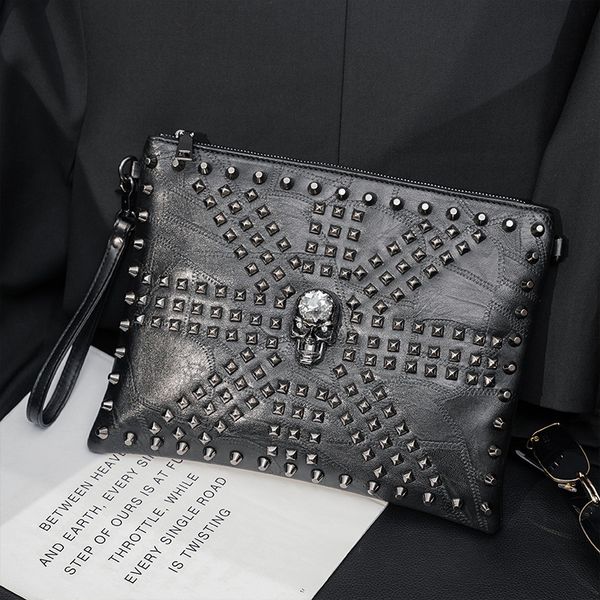 wallet single shoulder bag korean men's hand fashion splicing soft leather trend rivet small, Red;black
wallet single shoulder bag korean men's hand fashion splicing soft leather trend rivet small, Red;black