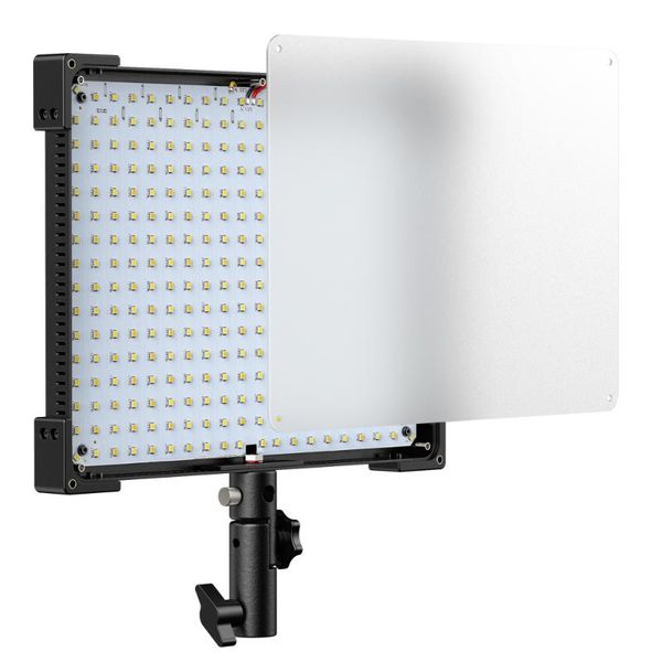 flash heads andoer l60b bi-color led video light panel 3200k-5600k dimmable 360leds cri 96+ remote control for pography recording
flash heads andoer l60b bi-color led video light panel 3200k-5600k dimmable 360leds cri 96+ remote control for pography recording