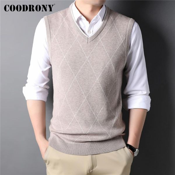 men's vests coodrony brand autumn winter arrival soft warm wool vest men clothes fashion casual argyle knitwear sleeveless sweater c213, Black;white
men's vests coodrony brand autumn winter arrival soft warm wool vest men clothes fashion casual argyle knitwear sleeveless sweater c213, Black;white