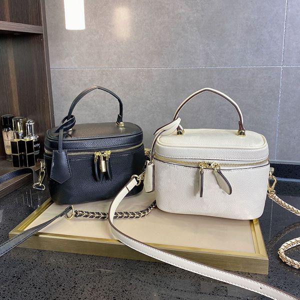 leather high-quality women's cosmetics handbag luxury designer bag luxury bag lady handbag mini lunch box bag travel small box
leather high-quality women's cosmetics handbag luxury designer bag luxury bag lady handbag mini lunch box bag travel small box