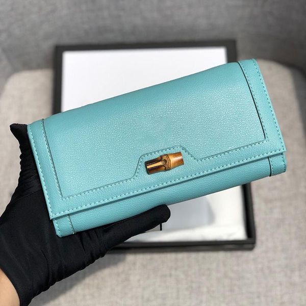 evening bags designer style retro contrasting color slub lock leather shoulder bag ladies fashion all-match diagonal french stick
evening bags designer style retro contrasting color slub lock leather shoulder bag ladies fashion all-match diagonal french stick