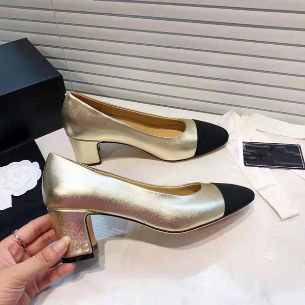 luxury ladies classic simple, exquisite and comfortable 6.5 cm king fan lady shoes dress, Black
luxury ladies classic simple, exquisite and comfortable 6.5 cm king fan lady shoes dress, Black