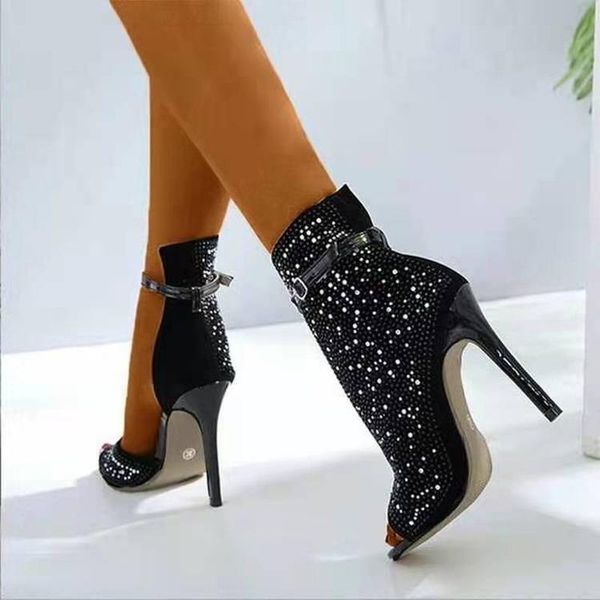 summer fashion comfortable women's sandals solid color rhinestones fish mouth casual stiletto high heels large size35-43, Black
summer fashion comfortable women's sandals solid color rhinestones fish mouth casual stiletto high heels large size35-43, Black