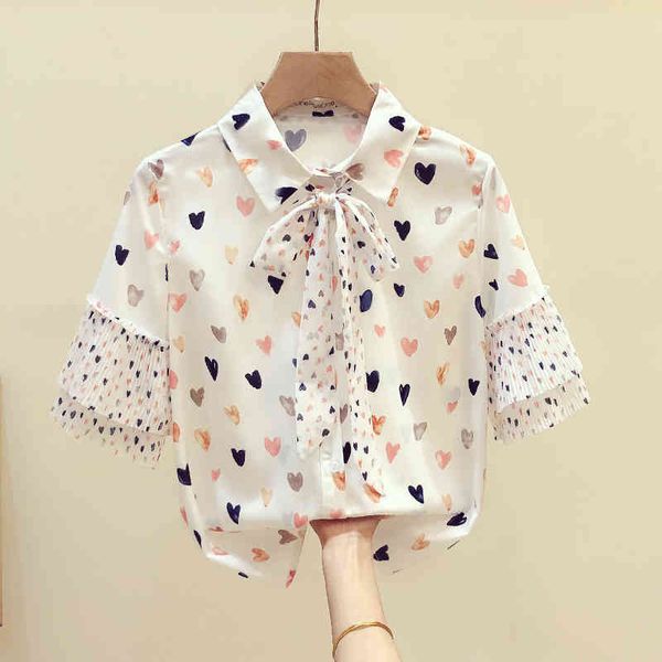 summer women's turn down collar ruffles short sleeves bow heart-shaped print chiffon shirts female shirt blouse a3503 210428, White
summer women's turn down collar ruffles short sleeves bow heart-shaped print chiffon shirts female shirt blouse a3503 210428, White