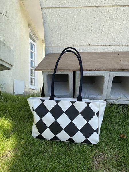fat self-made shoulder bag 2021 new korean ins minority black and white chessboard lattice portable canvas female
fat self-made shoulder bag 2021 new korean ins minority black and white chessboard lattice portable canvas female