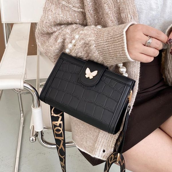 evening bags wide shoulder strap crossbody for women 2021 stone pattern leather messenger handbag female small pearl chain tote bag
evening bags wide shoulder strap crossbody for women 2021 stone pattern leather messenger handbag female small pearl chain tote bag