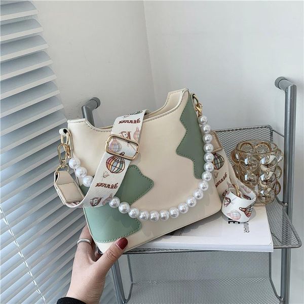 cross body 2021 ladies one shoulder messenger bag wide strap printed pearl tote personality contrast color underarm
cross body 2021 ladies one shoulder messenger bag wide strap printed pearl tote personality contrast color underarm
