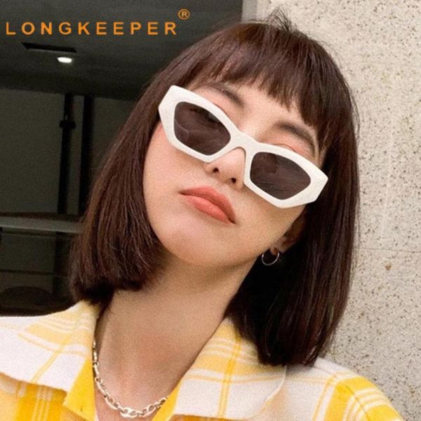 fashion cat eye irregular sunglasses women vintage candy color eyewear men trending polygon sun glasses shades oculos feminino, White;black
fashion cat eye irregular sunglasses women vintage candy color eyewear men trending polygon sun glasses shades oculos feminino, White;black