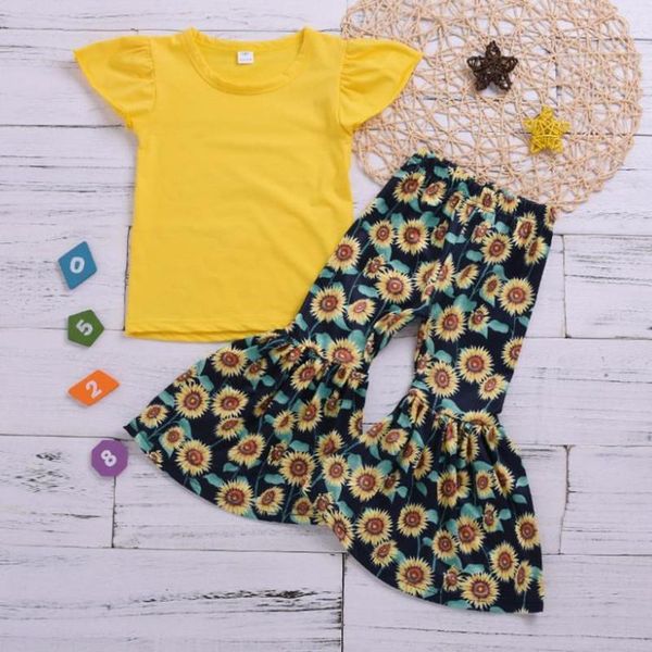 2pcs little girls outfit sweet style solid color sleeve round collar sunflower printing bell-bottomed pants set 1-6years clothing se set, White
2pcs little girls outfit sweet style solid color sleeve round collar sunflower printing bell-bottomed pants set 1-6years clothing se set, White