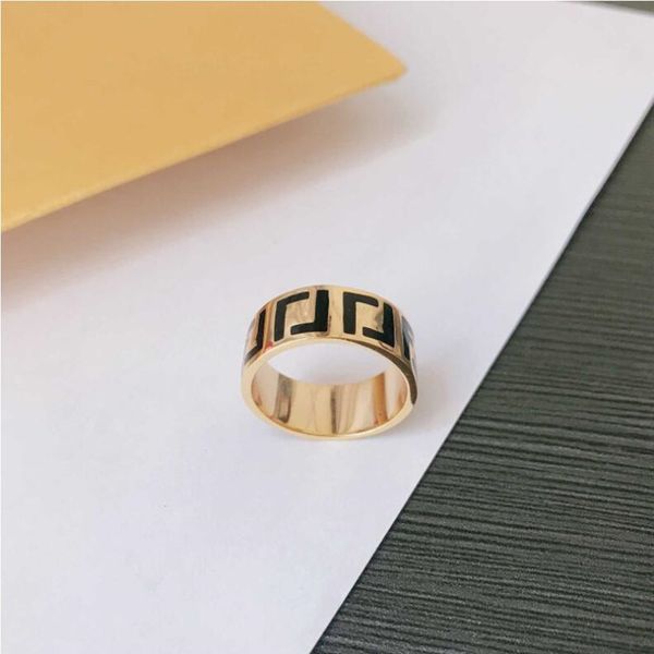 high-quality jewelry simple personality designer fashion ring luxury men's and women's rings gold couple couples, Silver
high-quality jewelry simple personality designer fashion ring luxury men's and women's rings gold couple couples, Silver