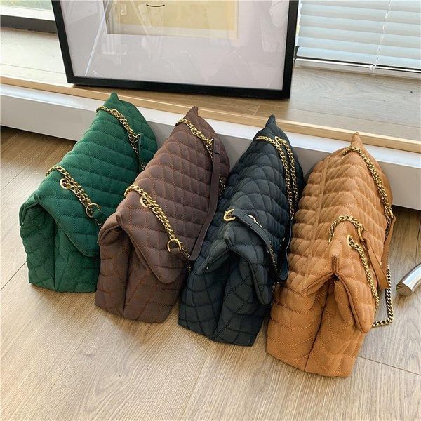 evening bags autumn classic diamond lattice shoulder bag large capacity ladies embroidered thread chain messenger oversized female
evening bags autumn classic diamond lattice shoulder bag large capacity ladies embroidered thread chain messenger oversized female