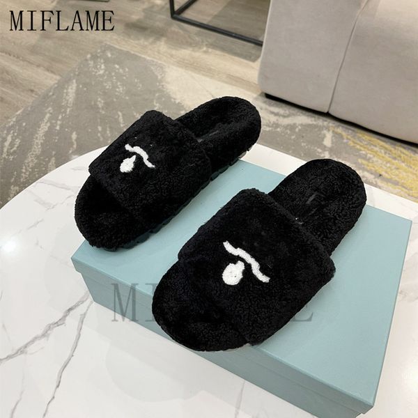 woman new fashion platform slippers luxury real wool outdoor peep toe casual slippers female brand female furry slippers, Black
woman new fashion platform slippers luxury real wool outdoor peep toe casual slippers female brand female furry slippers, Black