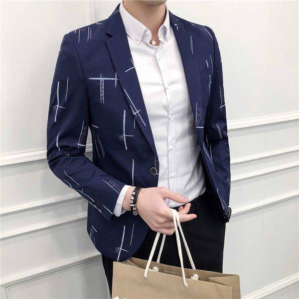 men's trench coats autumn and winter casual hit man's coat colour fashion thin printed male jacket young korean youth small wkit, Tan;black
men's trench coats autumn and winter casual hit man's coat colour fashion thin printed male jacket young korean youth small wkit, Tan;black