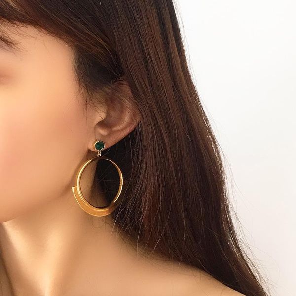 hoop & huggie gold-plated copper jewelry with geometric exaggerated catwalk style big circle glossy fashion women's earrings, Golden;silver
hoop & huggie gold-plated copper jewelry with geometric exaggerated catwalk style big circle glossy fashion women's earrings, Golden;silver