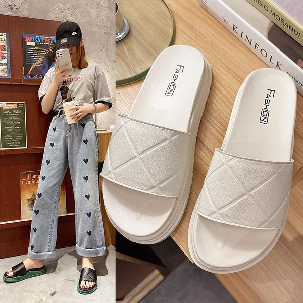 slippers comfortable round head open toe sandals platform shoes women's flip flops 2021 the leisure solid color all-match, Black
slippers comfortable round head open toe sandals platform shoes women's flip flops 2021 the leisure solid color all-match, Black