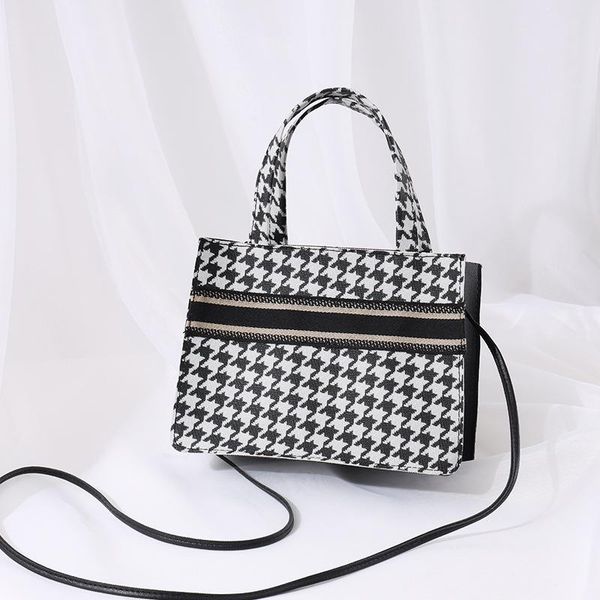 bag women 2021 korean fashion shopping women's foreign style goto portable single shoulder waist bags
bag women 2021 korean fashion shopping women's foreign style goto portable single shoulder waist bags