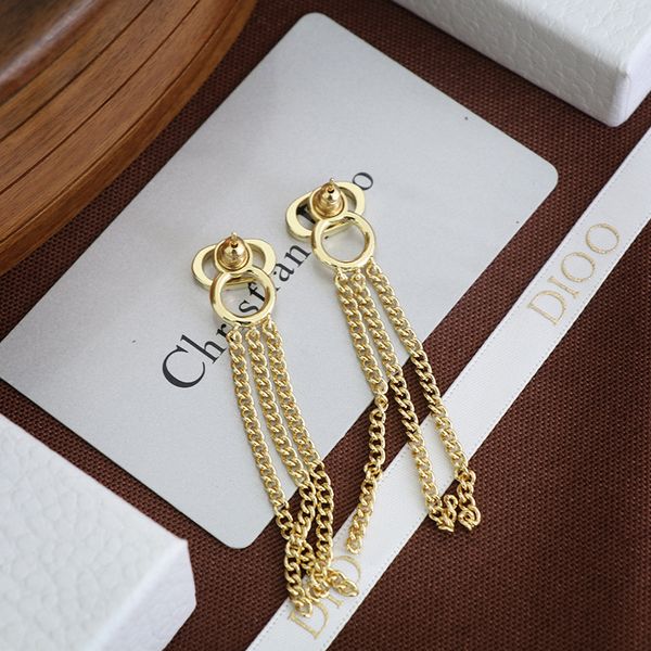 aaa designer jewelry letter earrings for women, Golden
aaa designer jewelry letter earrings for women, Golden