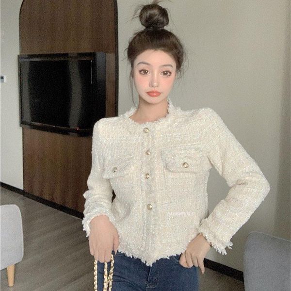 spring autumn women gold button single-breasted tweed woolen coat round neck long sleeve tassel jacket women's jackets, Black;brown
spring autumn women gold button single-breasted tweed woolen coat round neck long sleeve tassel jacket women's jackets, Black;brown