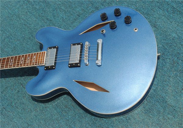custom shop dave grohl dg guitar 335 metallic blue semi hollowguitar body jazz electric guitarra dual diamond holes split whit
custom shop dave grohl dg guitar 335 metallic blue semi hollowguitar body jazz electric guitarra dual diamond holes split whit