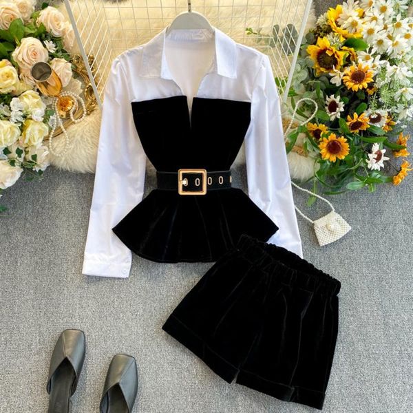 women's tracksuits 2021 spring autumn office lady elegant suits women long sleeve patchwork velvet + elastic shorts two piece set for, Gray
women's tracksuits 2021 spring autumn office lady elegant suits women long sleeve patchwork velvet + elastic shorts two piece set for, Gray