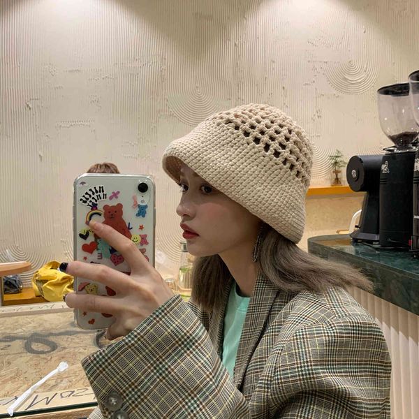 cut out elegant style, foreign style street, knitting wool hat, warm in autumn and winter, design by niche, clear basin hat, women's fa
cut out elegant style, foreign style street, knitting wool hat, warm in autumn and winter, design by niche, clear basin hat, women's fa