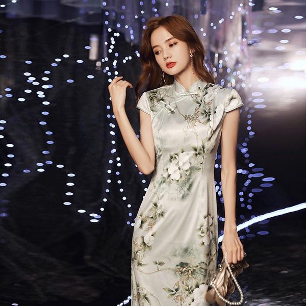 cheongsam 2021 chinese young girl long show thin elegant temperament modified dress qiu dong outfit ethnic clothing, Red
cheongsam 2021 chinese young girl long show thin elegant temperament modified dress qiu dong outfit ethnic clothing, Red