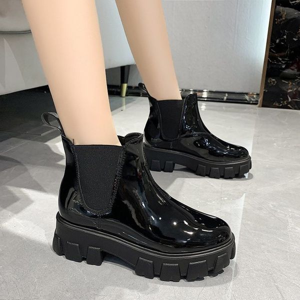 new spring patent leather ankle boots women motorcycle boots female fashion shoes woman thick sole punk boot black a064 210428
new spring patent leather ankle boots women motorcycle boots female fashion shoes woman thick sole punk boot black a064 210428