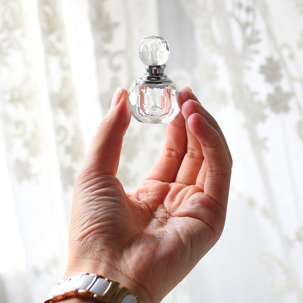 storage bottles & jars 25pcs factory price 1ml perfume bottle crystal glass essential oil essence liquid fragrances dispenser refillable cos
storage bottles & jars 25pcs factory price 1ml perfume bottle crystal glass essential oil essence liquid fragrances dispenser refillable cos