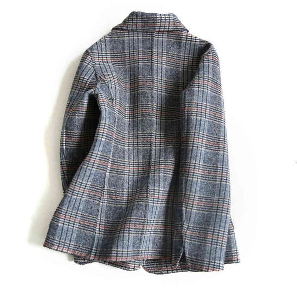 women 80%wool 20%poly plaid office lady blazer single button two pocket jacket spring autumn wool coat female k276 201009, White;black
women 80%wool 20%poly plaid office lady blazer single button two pocket jacket spring autumn wool coat female k276 201009, White;black