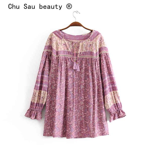 chu sau beauty boho floral print blouses women holiday style fashion hollow out shirts female camisa de moda 210508, White
chu sau beauty boho floral print blouses women holiday style fashion hollow out shirts female camisa de moda 210508, White