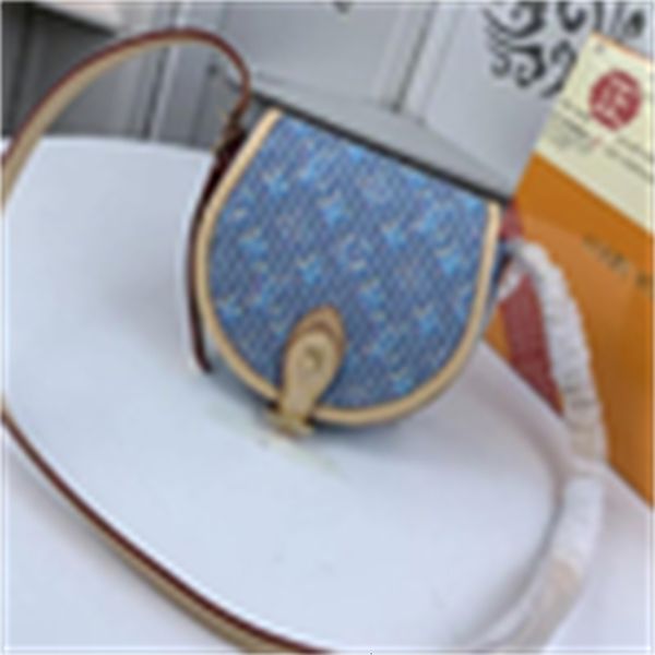 iconic bag brand shoulder totes designer evening luxury handles m55460 bags fashion cross body trend clutches female handbags
iconic bag brand shoulder totes designer evening luxury handles m55460 bags fashion cross body trend clutches female handbags