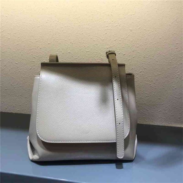 women luxurys designers bags 2021 head leather korean cover single case leather designer handbag handbags totes crossbody bag
women luxurys designers bags 2021 head leather korean cover single case leather designer handbag handbags totes crossbody bag