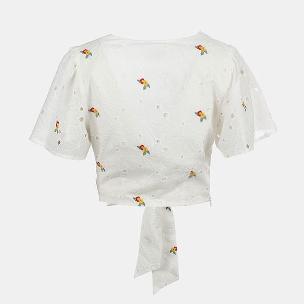 women's blouses & shirts 2021 female embroidered flower white decoration crop short shirt
women's blouses & shirts 2021 female embroidered flower white decoration crop short shirt