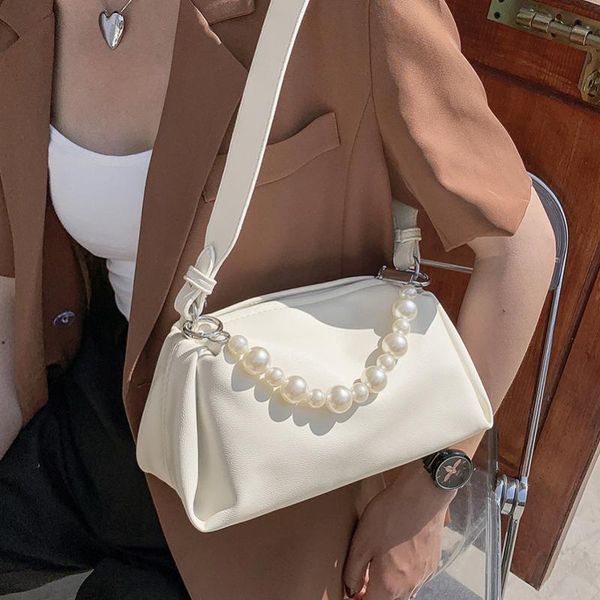 totes high-quality ladies niche bag 2021 pearl hand korean version underarm wild single shoulder messenger female
totes high-quality ladies niche bag 2021 pearl hand korean version underarm wild single shoulder messenger female