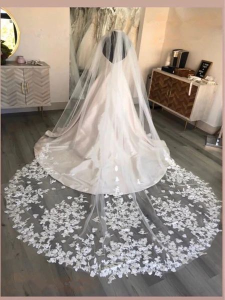 bridal veils real pos long lace wedding 5 meters white ivory veil with comb bride cathedral accessories veu de noiva, Black
bridal veils real pos long lace wedding 5 meters white ivory veil with comb bride cathedral accessories veu de noiva, Black