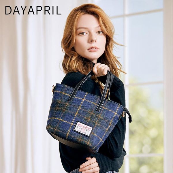 harris wool plaid spring ethnic fashion women's bag handmade small fragrant hand-held messenger waist bags
harris wool plaid spring ethnic fashion women's bag handmade small fragrant hand-held messenger waist bags