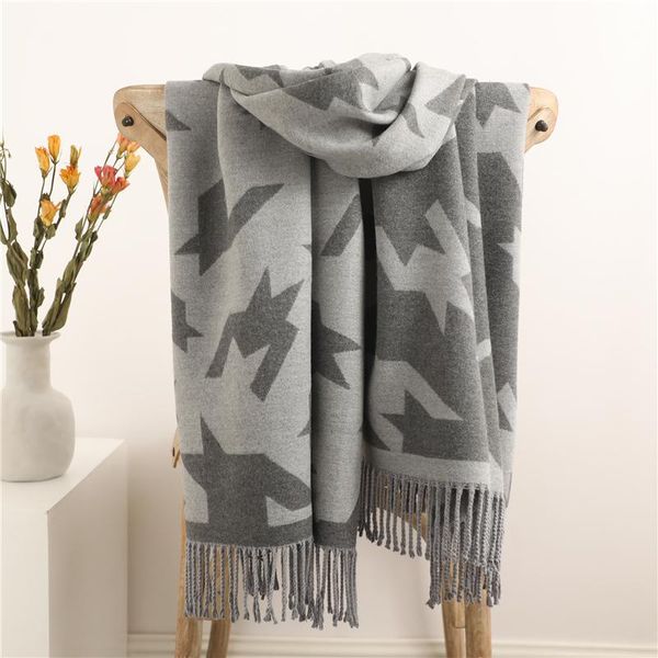 scarves thick cashmere scarf women warm blanket luxury print winter tassel pashmina female shawls and wraps 2021 bufanda, Blue;gray
scarves thick cashmere scarf women warm blanket luxury print winter tassel pashmina female shawls and wraps 2021 bufanda, Blue;gray