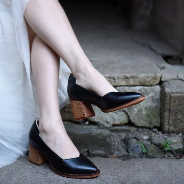 dress shoes artmu original retro high heels women female work thick heel 6.5 cm pointed head shallow black genuine leather
dress shoes artmu original retro high heels women female work thick heel 6.5 cm pointed head shallow black genuine leather