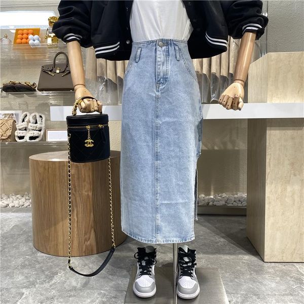 niche design 2021 sense side slit cover crotch denim skirt high waist versatile personality a-line skirts, Black
niche design 2021 sense side slit cover crotch denim skirt high waist versatile personality a-line skirts, Black