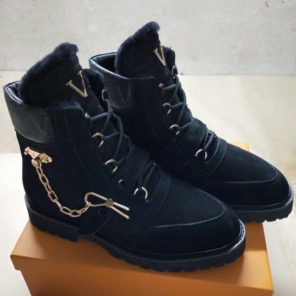 classics winter snow boots real fur slides leather waterproof warm knee high boot fashion booties with box by shoe10 31, Black
classics winter snow boots real fur slides leather waterproof warm knee high boot fashion booties with box by shoe10 31, Black