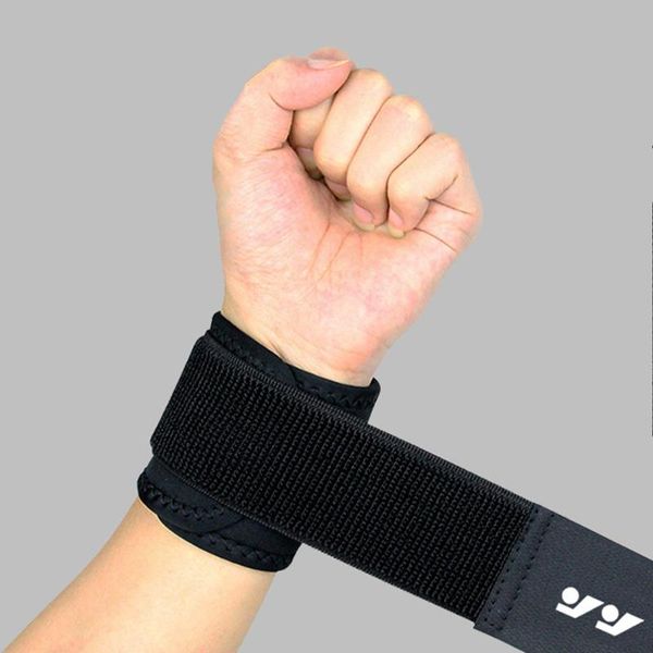 wrist support winding compression sports weightlifting badminton volleyball basketball fitness men and women band, Black;red
wrist support winding compression sports weightlifting badminton volleyball basketball fitness men and women band, Black;red