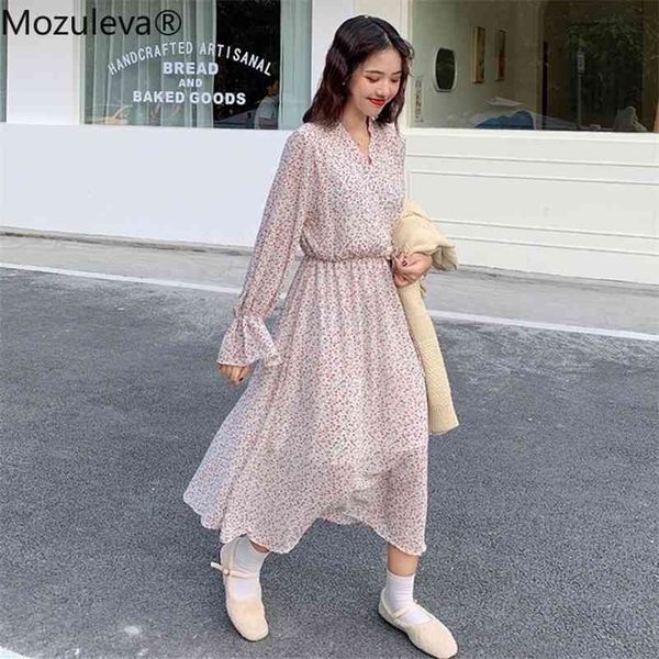 elastic waist a-line floral print midi female autumn winter women v-neck lace-up flare sleeve chiffon dress 210416, White
elastic waist a-line floral print midi female autumn winter women v-neck lace-up flare sleeve chiffon dress 210416, White