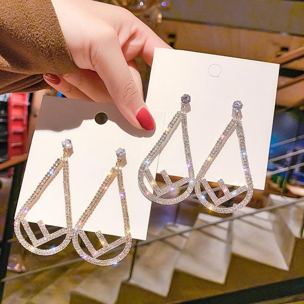 clip-on & screw back jiosell exaggerated fashion rhinestones crystal clip on earrings without piercing long women ear jewelry, Silver
clip-on & screw back jiosell exaggerated fashion rhinestones crystal clip on earrings without piercing long women ear jewelry, Silver