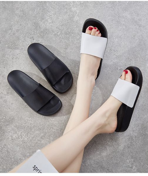 2021 summer fashion slippers thick soled indoor and outdoor wear classic designer antiskid comfortable beach shoes, Black
2021 summer fashion slippers thick soled indoor and outdoor wear classic designer antiskid comfortable beach shoes, Black
