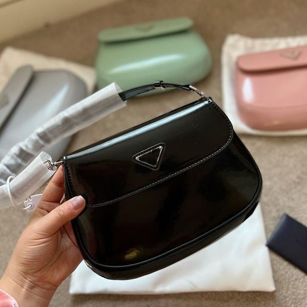 ladies bright patent leather underarm bag small women shoulder bags women geometric handbag clutch arc little pouch solid color clutches
ladies bright patent leather underarm bag small women shoulder bags women geometric handbag clutch arc little pouch solid color clutches